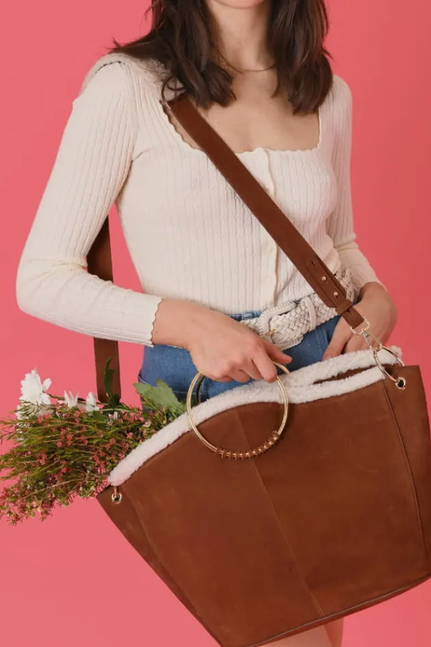 amy_sherpa_1.webp Discount Amy Sherpa Crossbody Bags